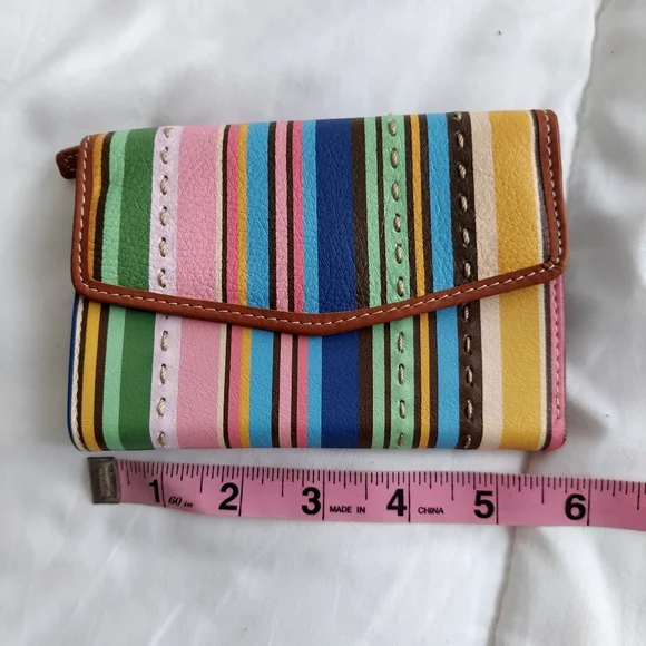 Fossil Multicolor Striped Wallet - Picture 6 of 7
